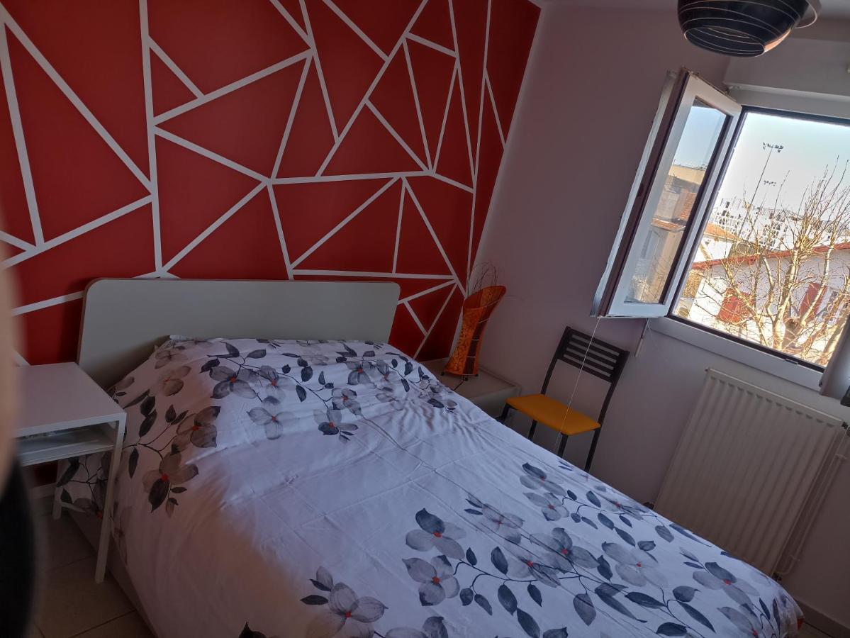 Bayonne Appartement 63M2 Avec Terrase Parking Wifi Exterior photo